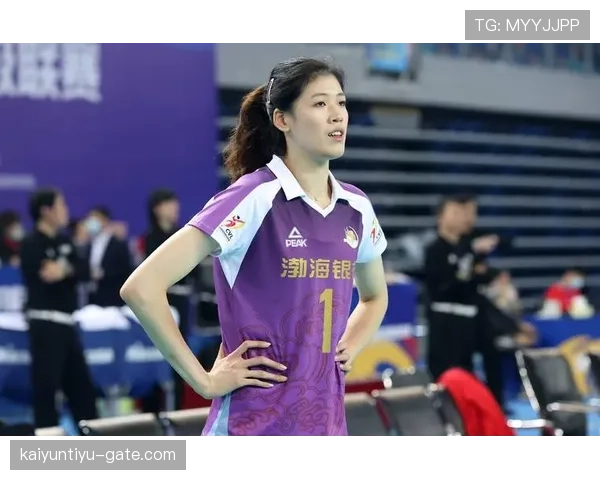 李盈莹比赛场上像女战神，赛后却被发现睡衣都是卡通款？这反差太可爱了吧！